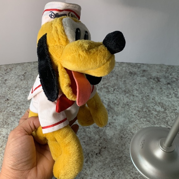Disney Cruise Line Captain Pluto Plush and pin trading - Picture 12 of 17